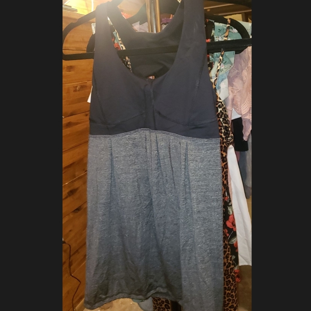 Lululemon loose tank top, size 4